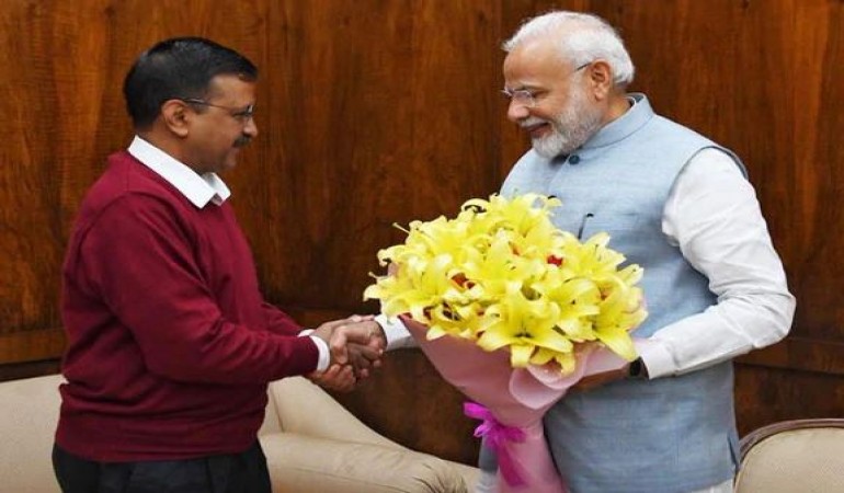 आज दिल्ली के मुख्यमंत्री अरविंद केजरीवाल का जन्मदिन है, पीएम मोदी उन्हें शुभकामनाएं देते हैं